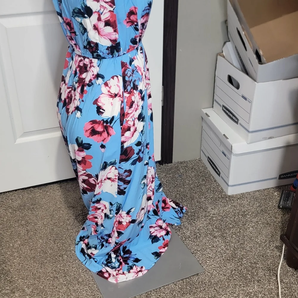Floral Blue Wrap Dress - Picture 7 of 11
